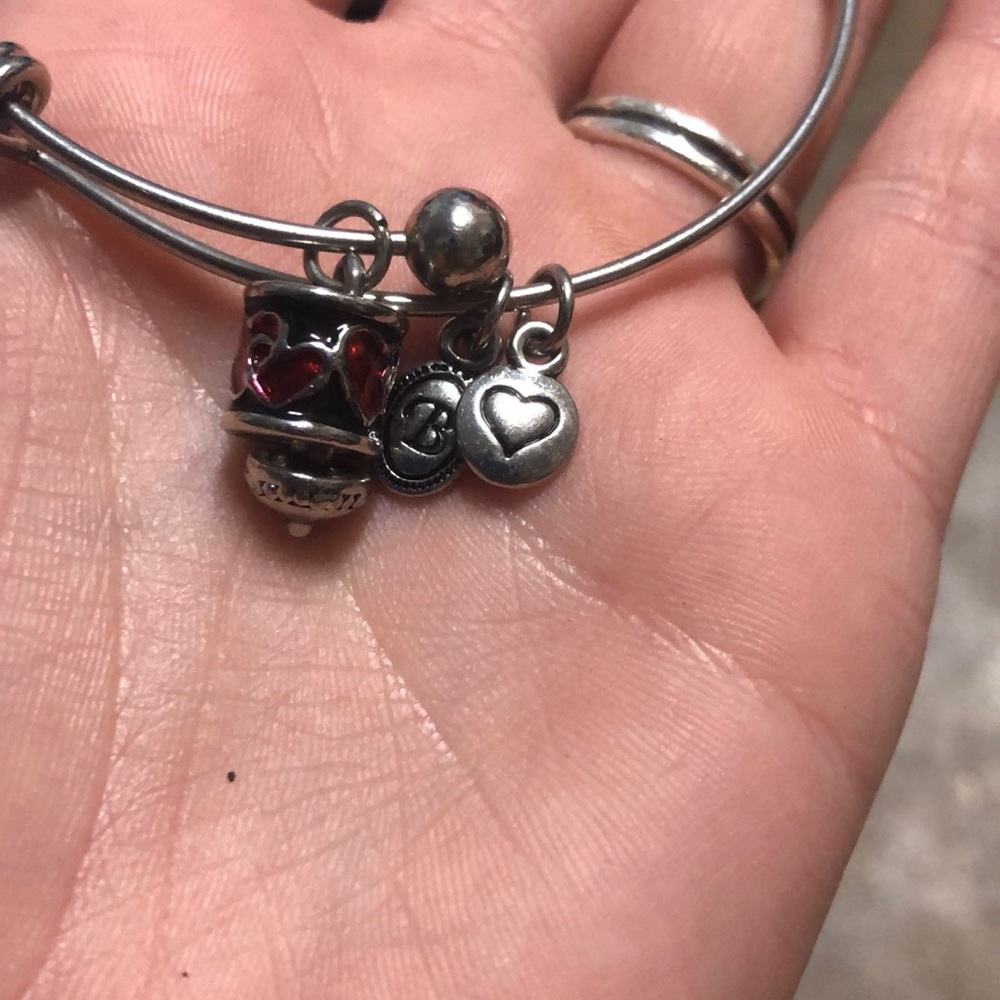 3 bracelets - Picture 3 of 4